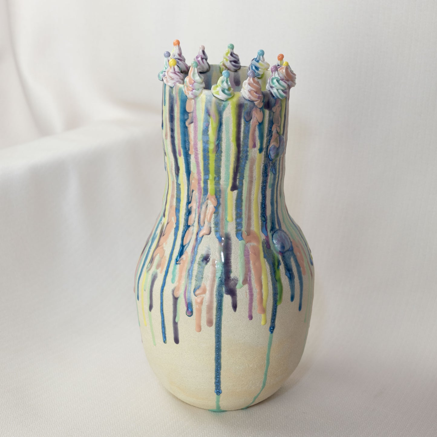 Splatter Rainbow Cake Vase 3