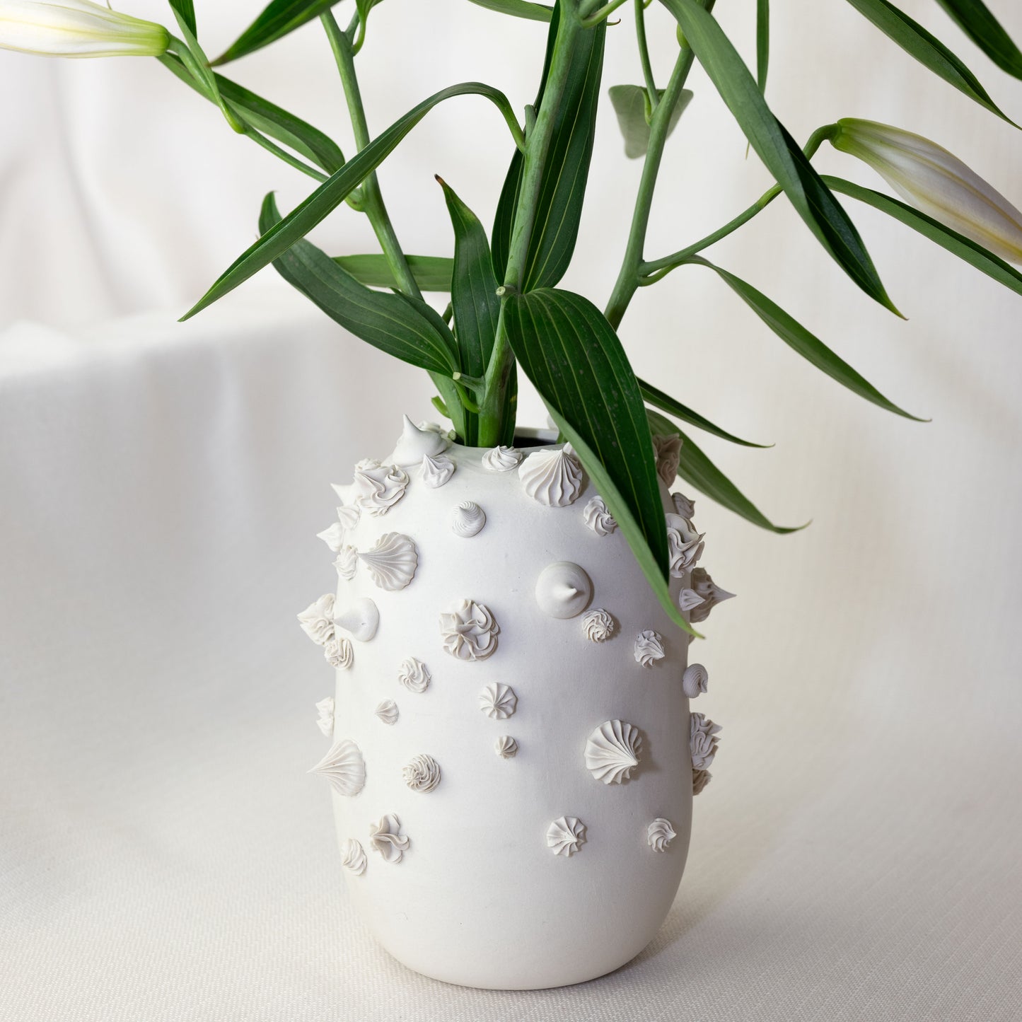 White Porcelain Cake Vase