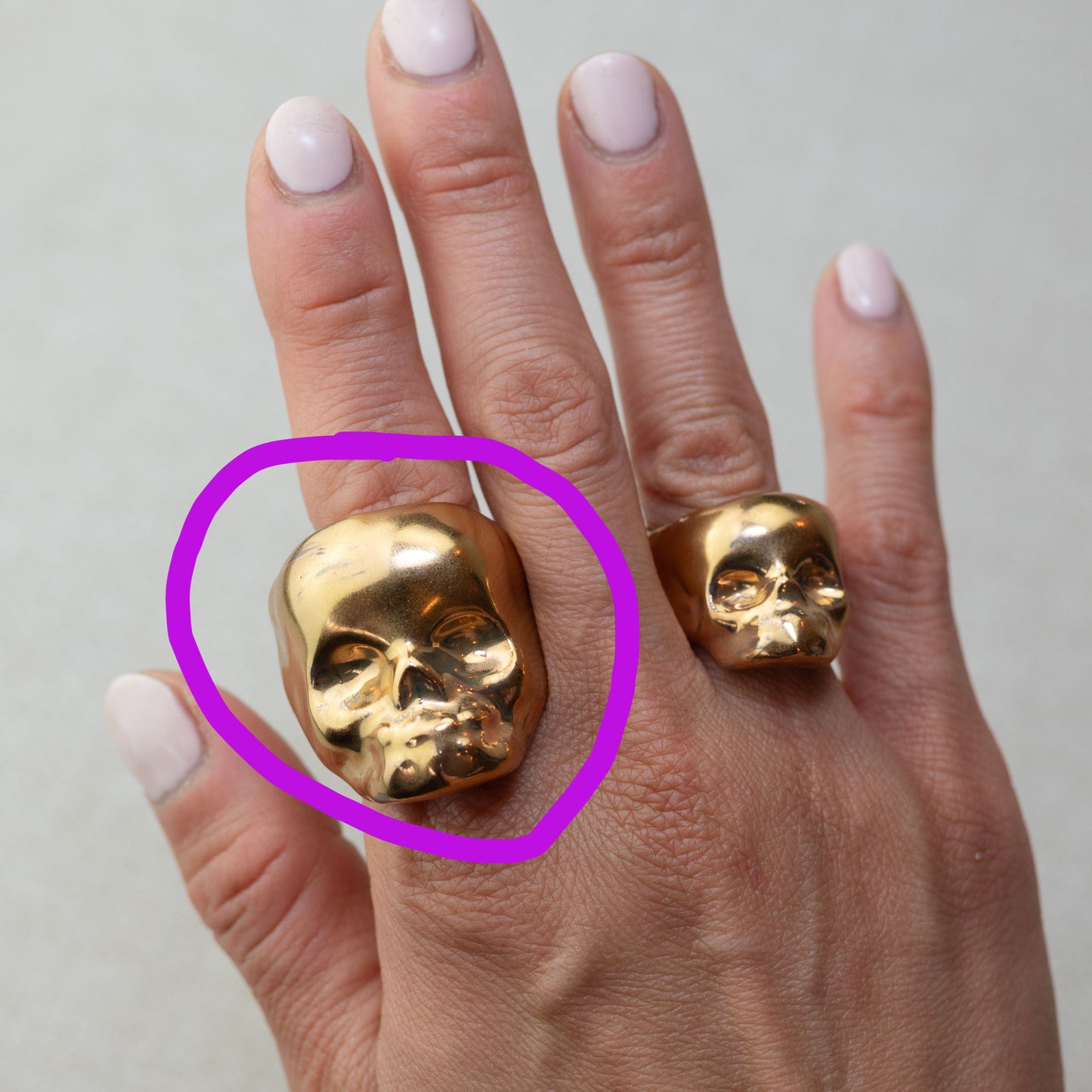 Gilded Porcelain Mega Skull Ring - Yellow Gold