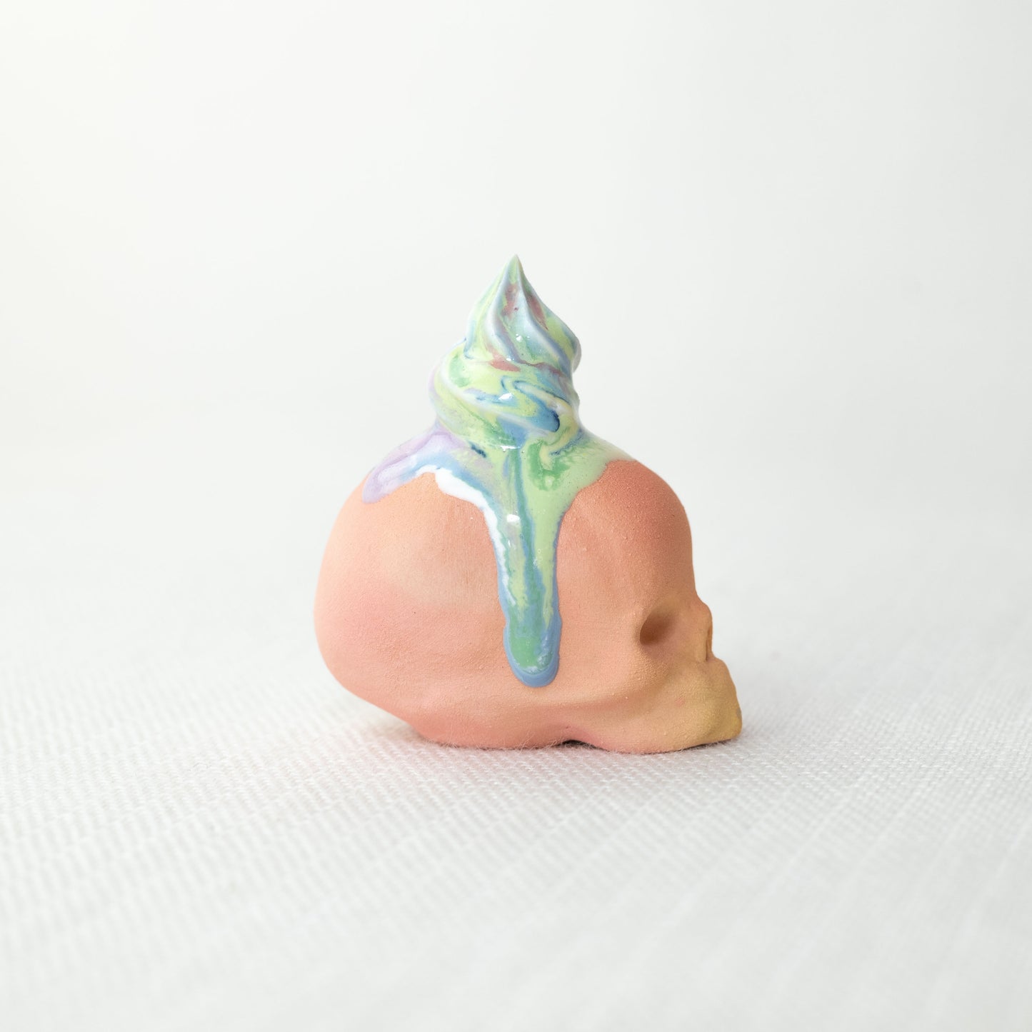 Small Rainbow Unicorn Dessert Skull C1