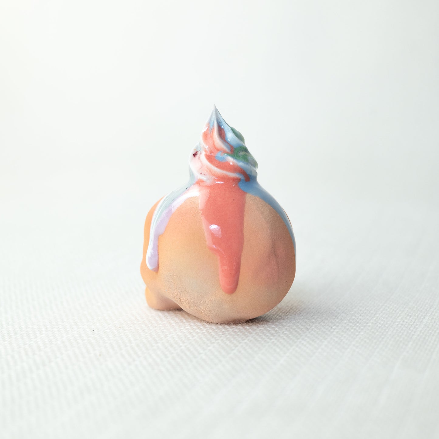 Small Rainbow Unicorn Dessert Skull C3