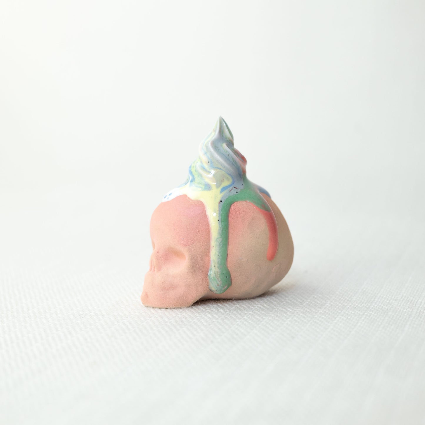 Small Rainbow Unicorn Dessert Skull C4