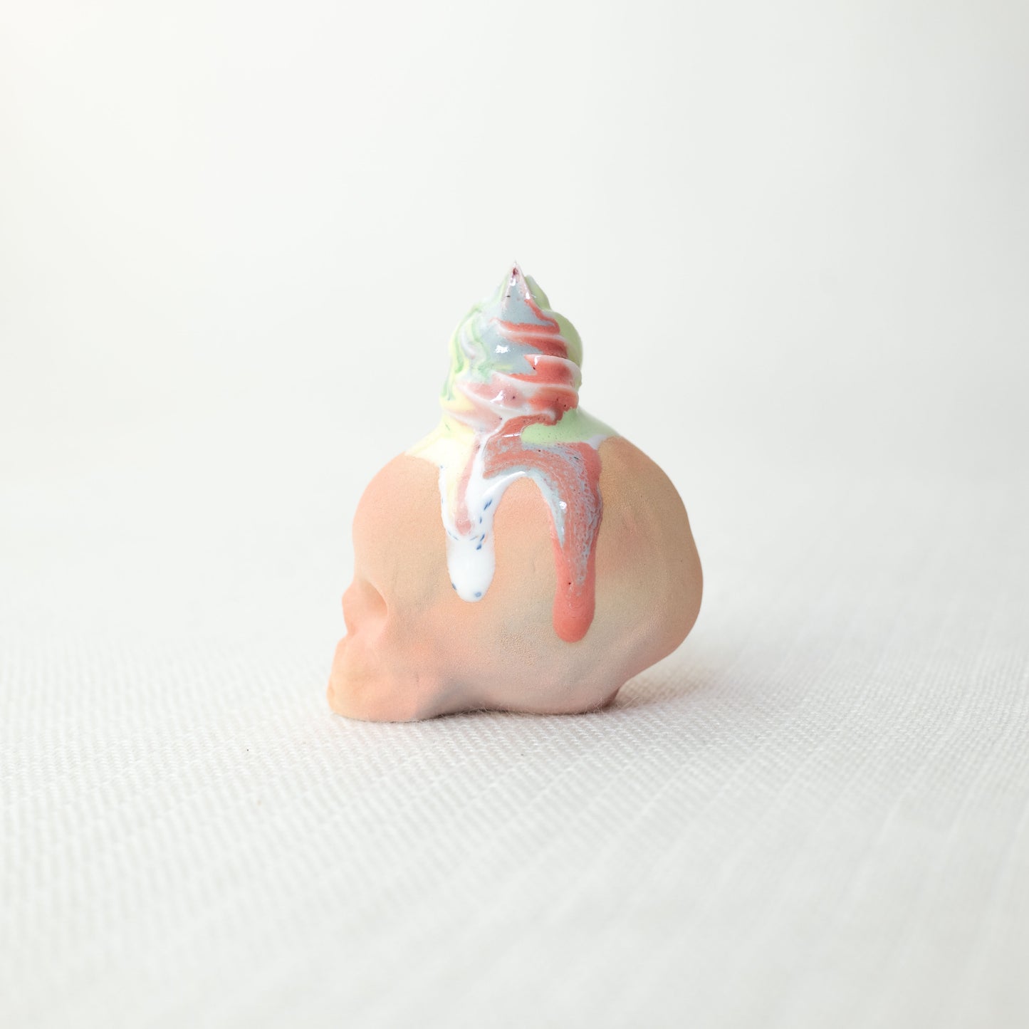 Small Rainbow Unicorn Dessert Skull C5