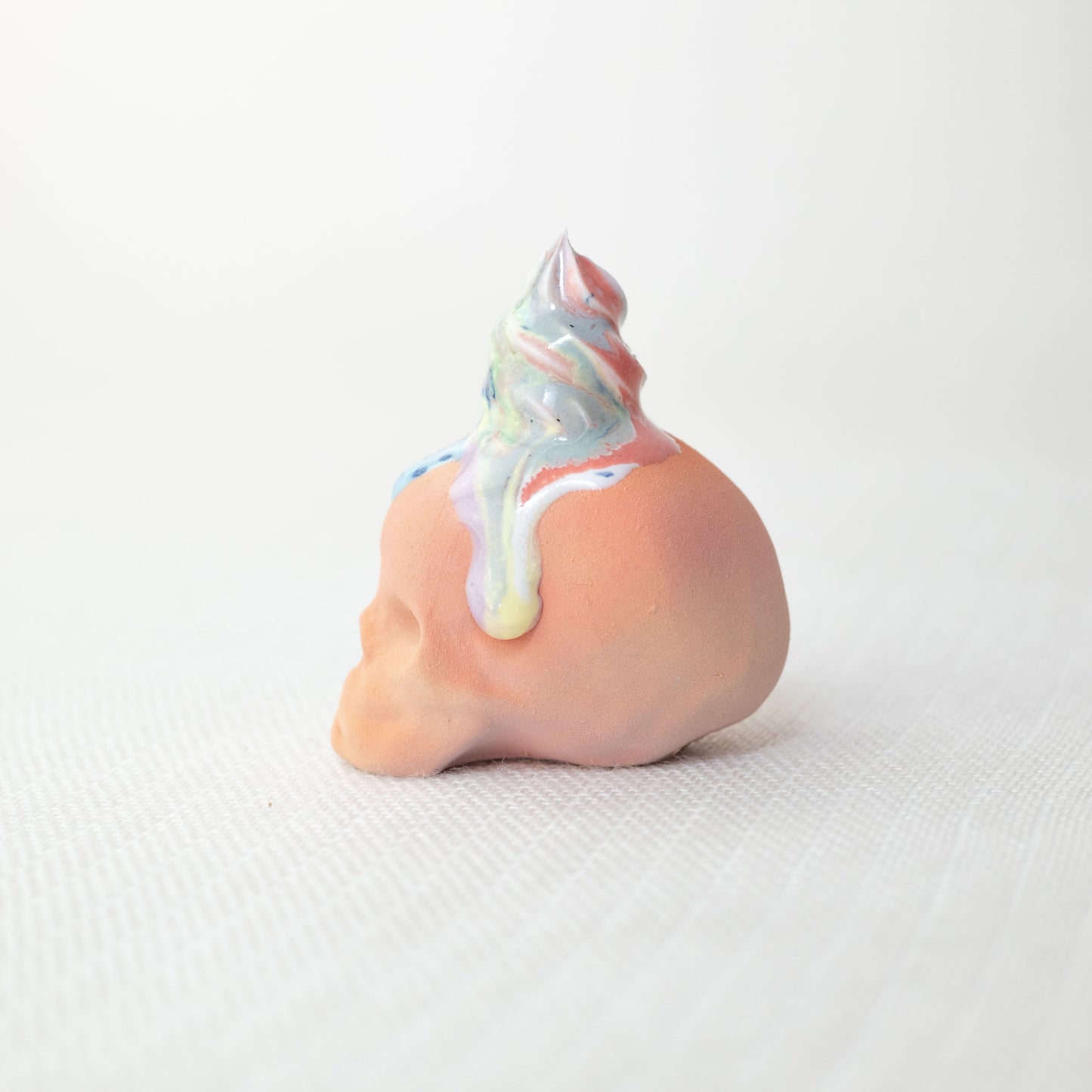 Small Rainbow Unicorn Dessert Skull C6