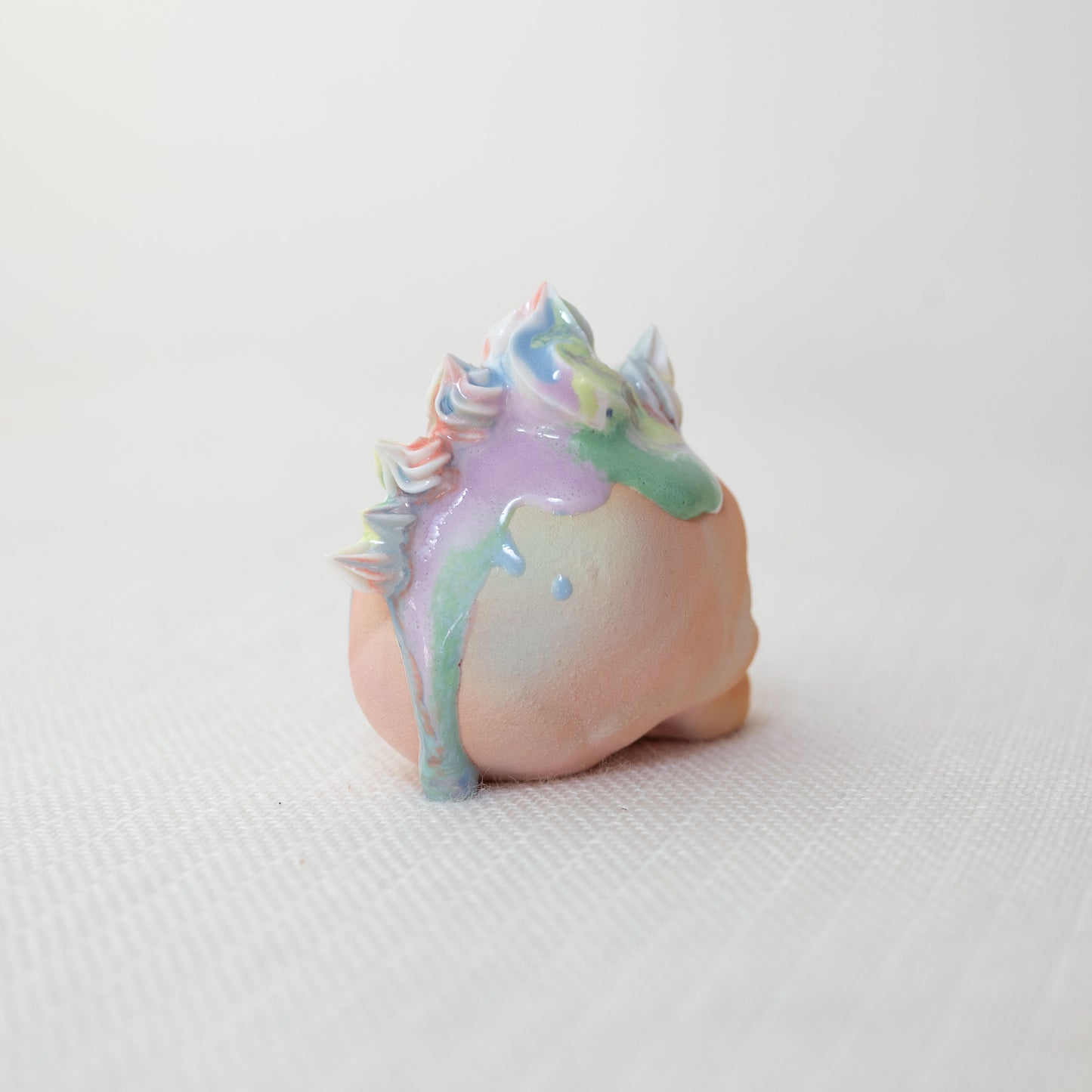 Small Rainbow Unicorn Dessert Skull M1