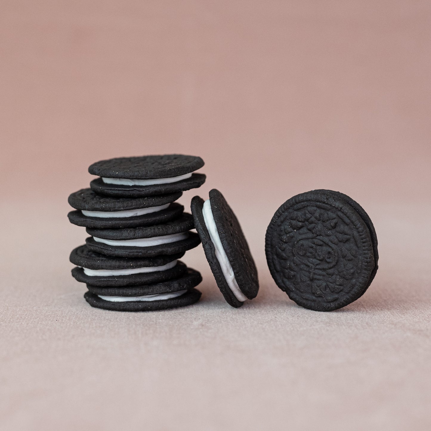 Ceramic Choco Sandwich Cookie