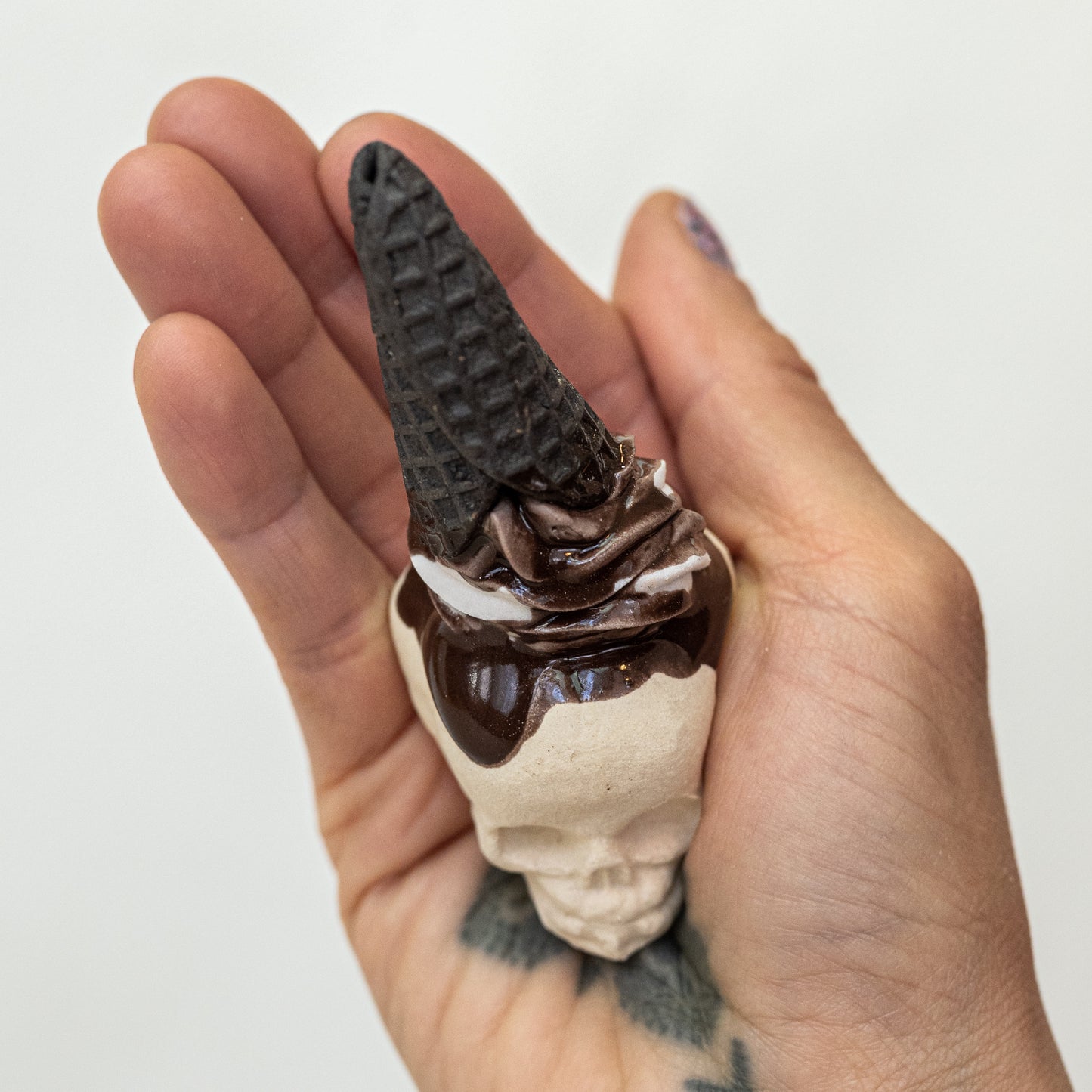 Ceramic Cookies and Cream Vanilla Cone Skull (Small)