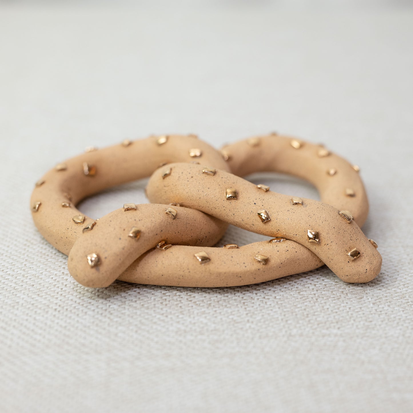 Ceramic Gilded Pretzel (Small)