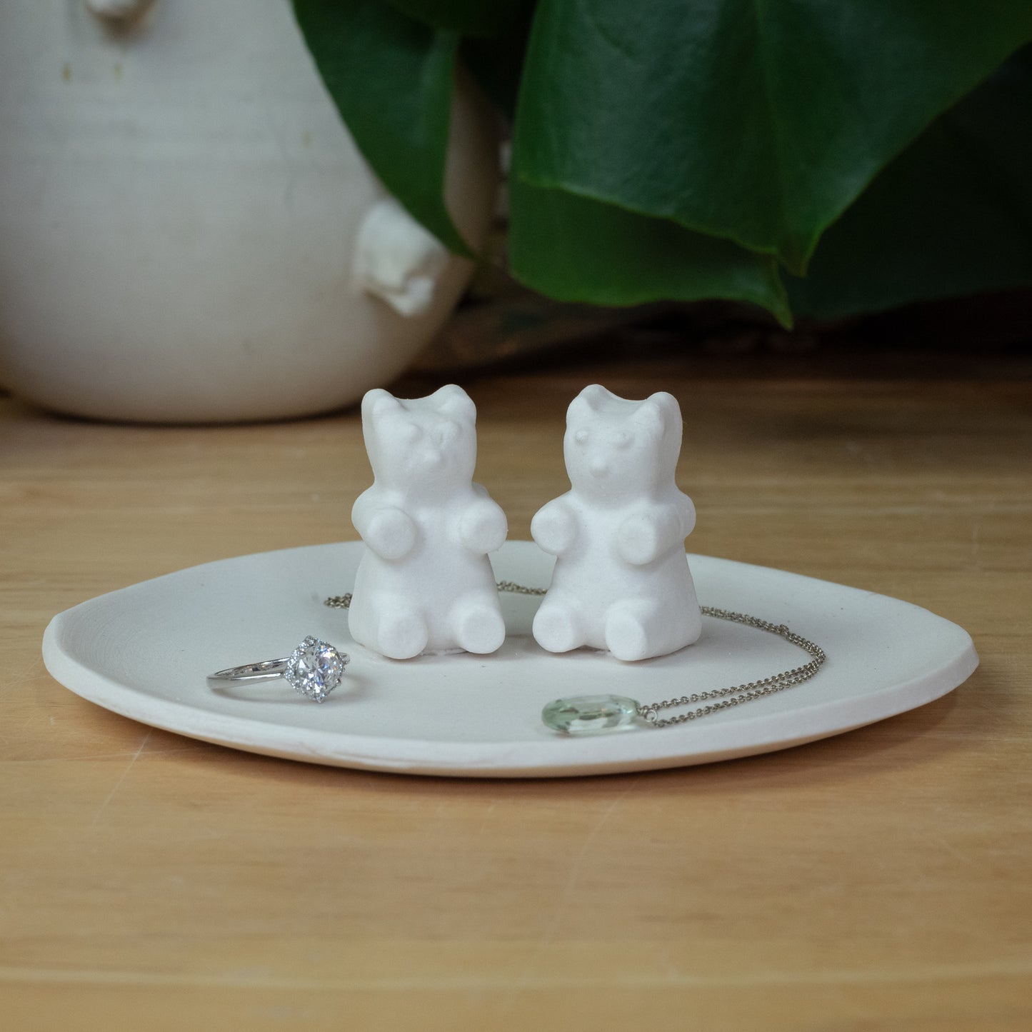 Porcelain ring dish plate gummy bear jewelry holder