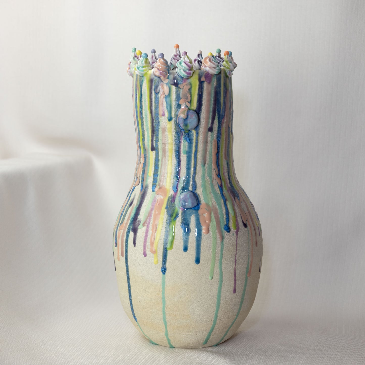 Splatter Rainbow Cake Vase 3