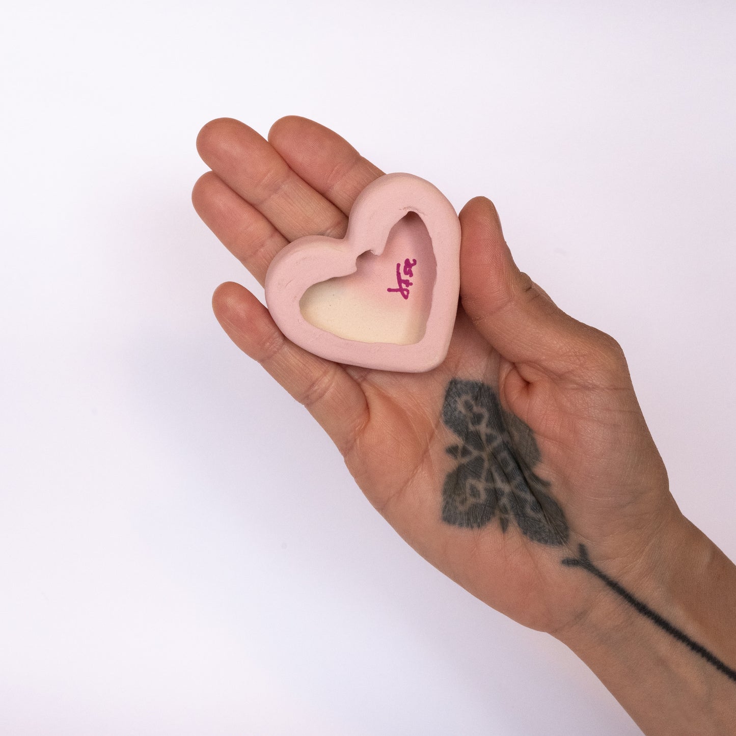 "Kiss Me" Ceramic Conversational Heart