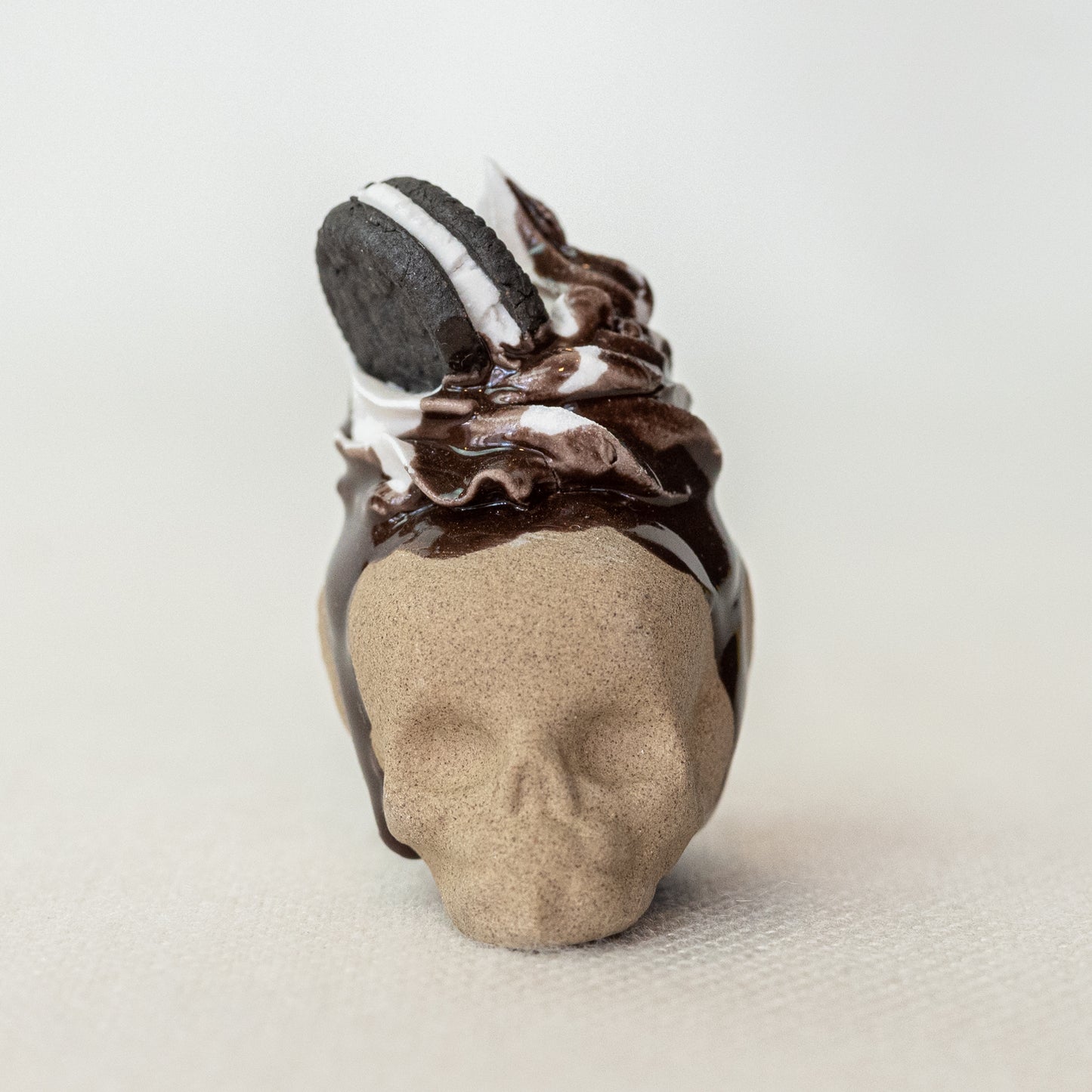 Ceramic Cookies and Cream Topping Skull (Small)
